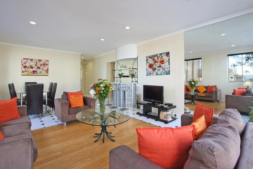 Berkeley Square Apartment Cape Town Luaran gambar
