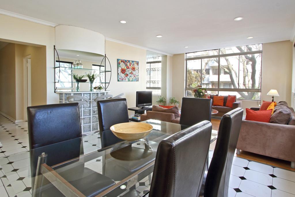 Berkeley Square Apartment Cape Town Luaran gambar